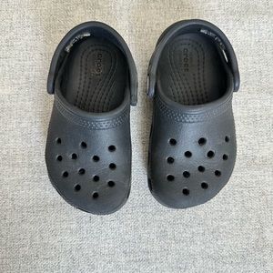 Crocs black baby size 7